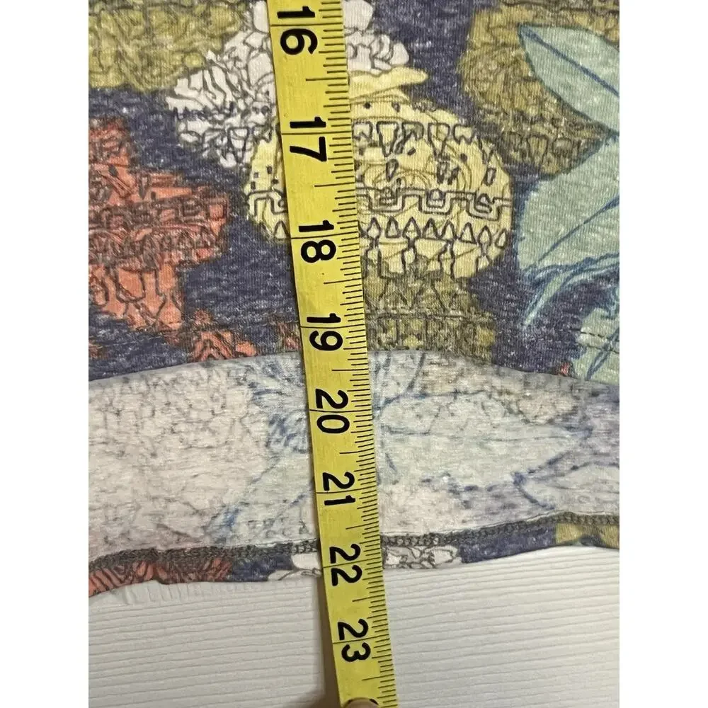 LulaRoe NWT‎ XXS Buttery Soft Lightweight Floral Classic T - Picture 5 of 7